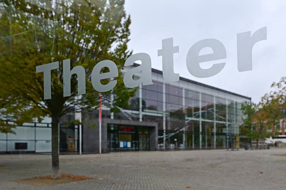 Sex-Vorwürfe am Theater Erfurt: Zügige Aufklärung gefordert
