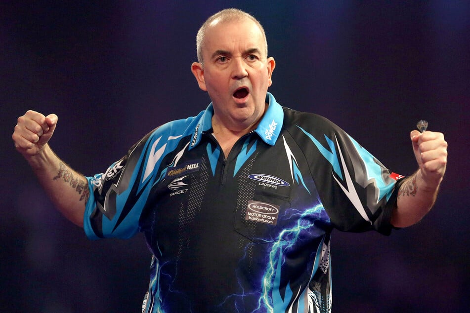 Seine Ära hat den Darts-Sport geprägt, doch hinter den Kulissen ging es nicht immer gesund zu. Jetzt krempelt Phil Taylor (66) sein Leben um.