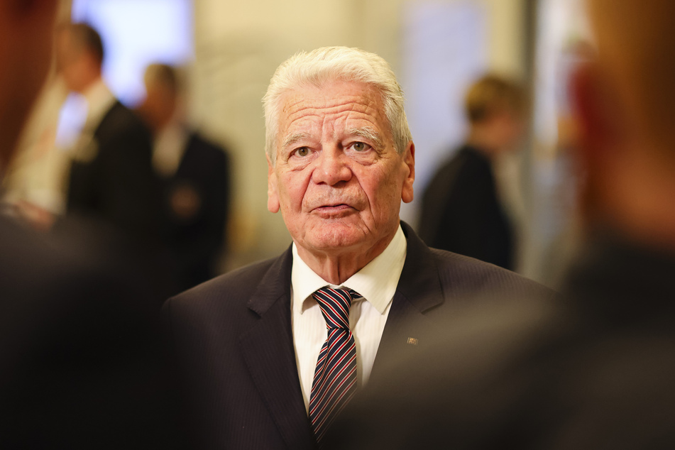 Joachim Gauck (84) erhält am Abend in Erfurt die diesjährige Lutherrose für gesellschaftliche Verantwortung und Unternehmercourage. (Archivbild)