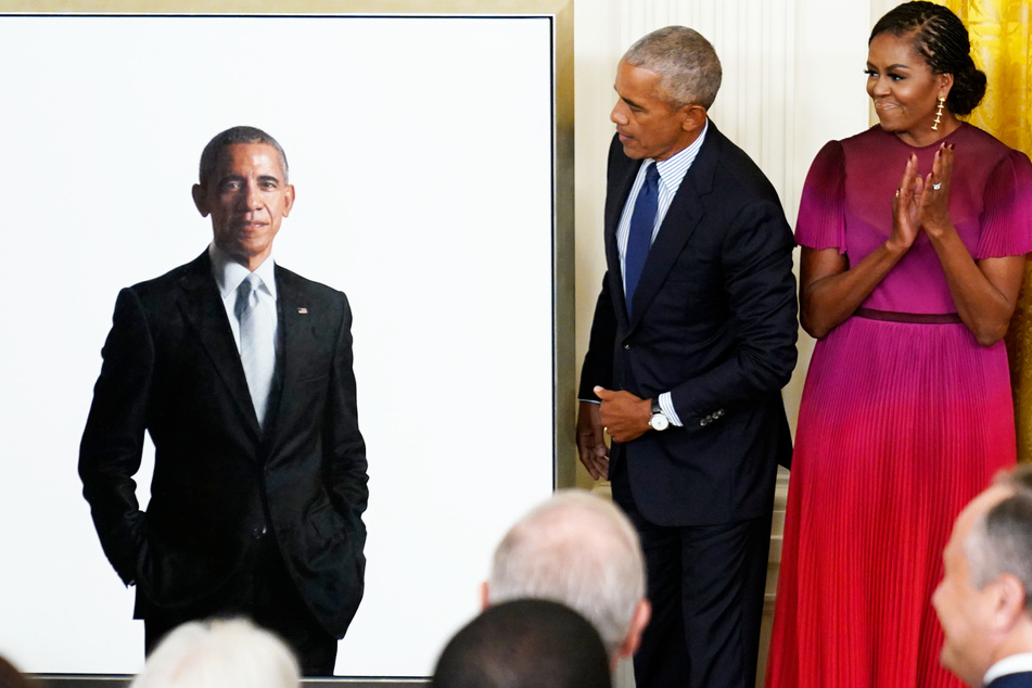 Barack (61, l.) und Michelle Obama (59, r.), zeigen sich bei öffentlichen Auftritten fast immer zusammen und wirken stets glücklich.