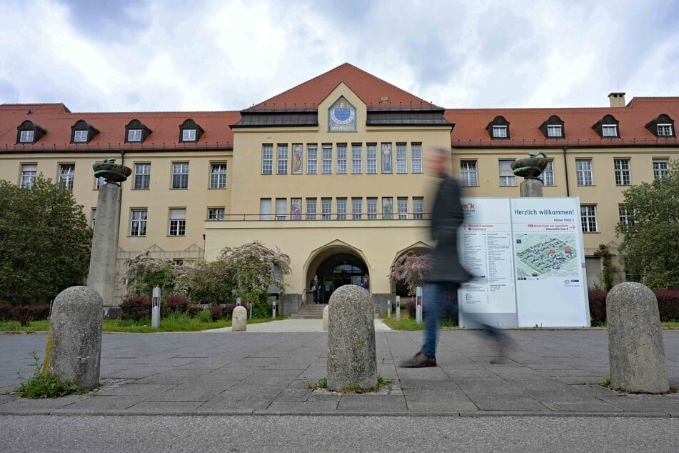In der München Klinik Schwabing steht eine Hantavirus-Kontaktperson unter Beobachtung.