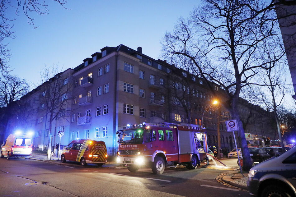 Feuerwehreinsatz in der Klarastraße in Chemnitz.