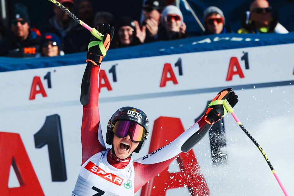 Im Super-G raste Stephanie Venier zu Gold - und dürfte das danach eher mit einem Steak als einem Salat gefeiert haben.