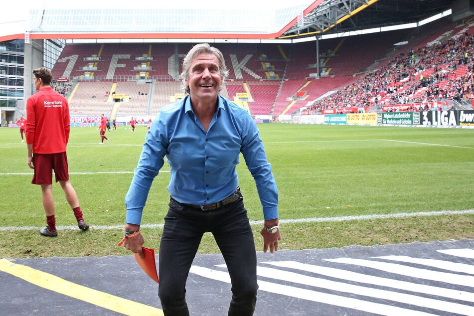 Die Torwartschule von Gerry Ehrmann (66) hat Top-Keeper wie Kevin Trapp, Tim Wiese und Roman Weidenfeller hervorgebracht.
