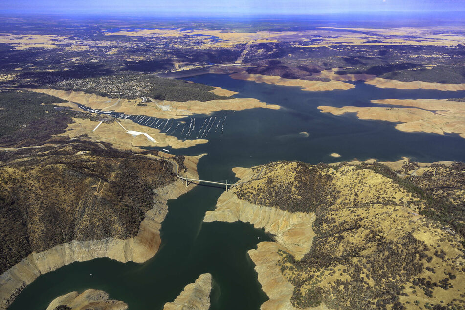 An aerial photo shows Lake Oroville as it continues to dry up during the California drought.