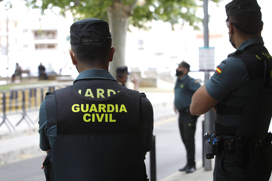 Beamte der mallorquinischen Guardia Civil konnten den Fahrer und den Beifahrer festnehmen. (Symbolbild)