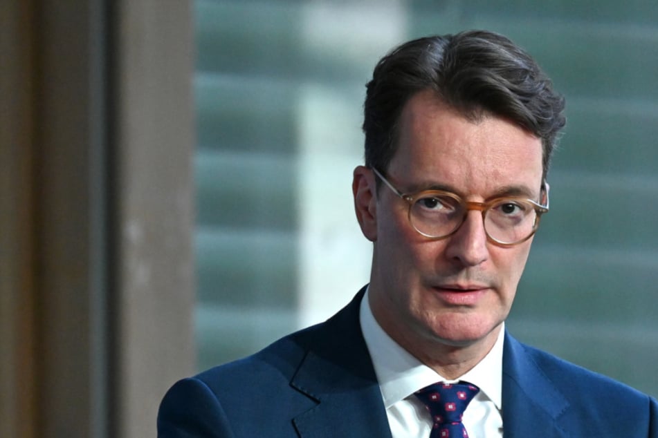 Wegen Krieg, steigender Preise und Krise: Hendrik Wüst mit großer Ankündigung