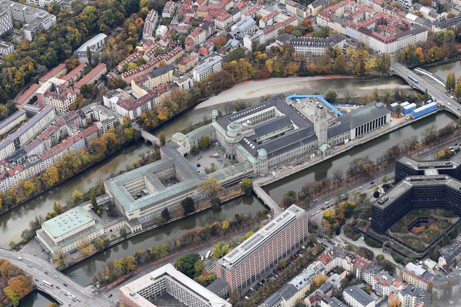 Das Deutsche Museum in München bekommt für seine Generalsanierung 300 Millionen Euro mehr von Bund und Freistaat.