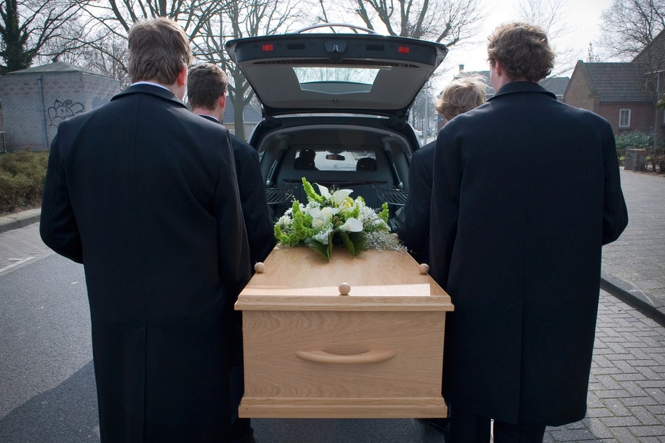 Im April 2020 gab es in NRW drei Prozent mehr Todesfälle als ein Jahr zuvor (Symbolbild).