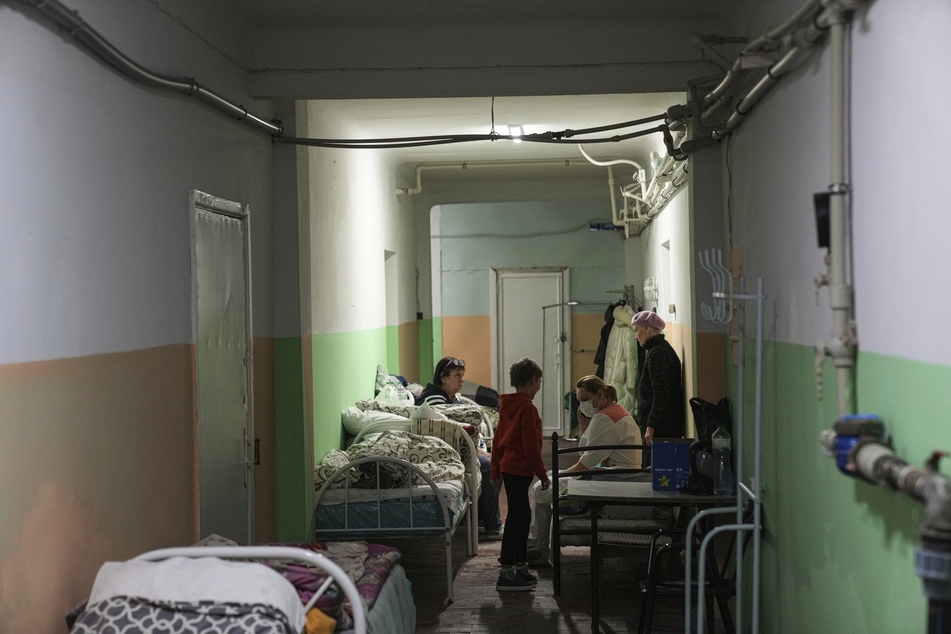 In Mariupol wurde ein Entbindungskrankenhaus in eine Krankenstation umgewandelt.