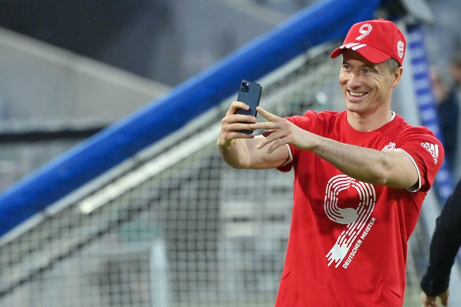 Ein Tor fehlt dem Goalgetter Robert Lewandowski (32) noch, um den ewigen Torrekord von Gerd Müller (75) zu knacken.