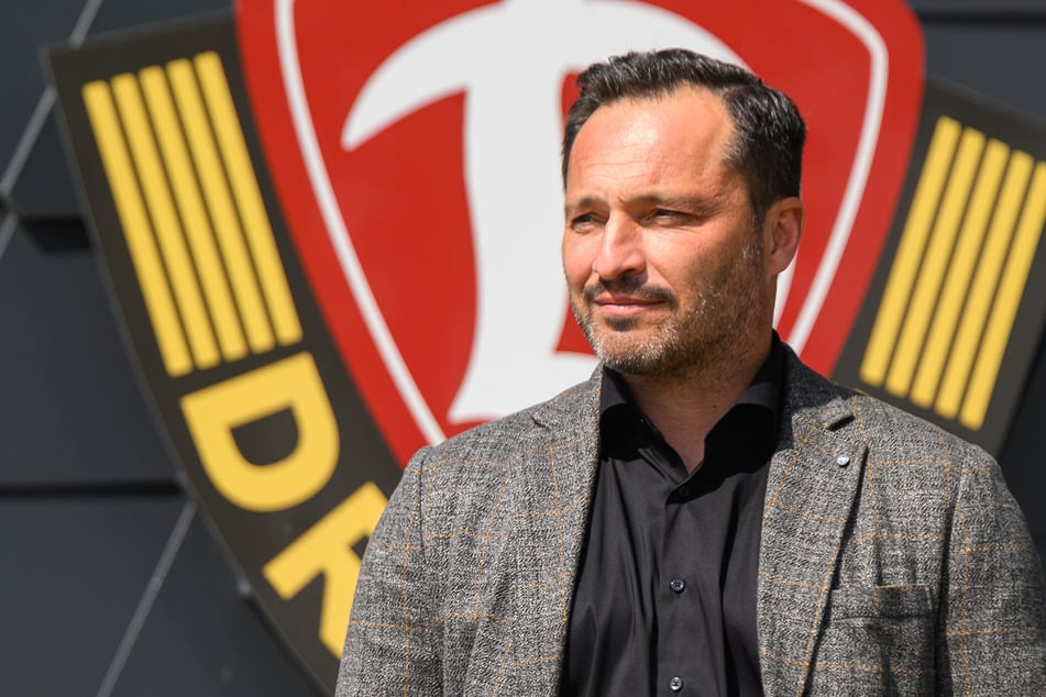 Im Großen und Ganzen ist Dynamos Sportgeschäftsführer Thomas Brendel (48) zufrieden.