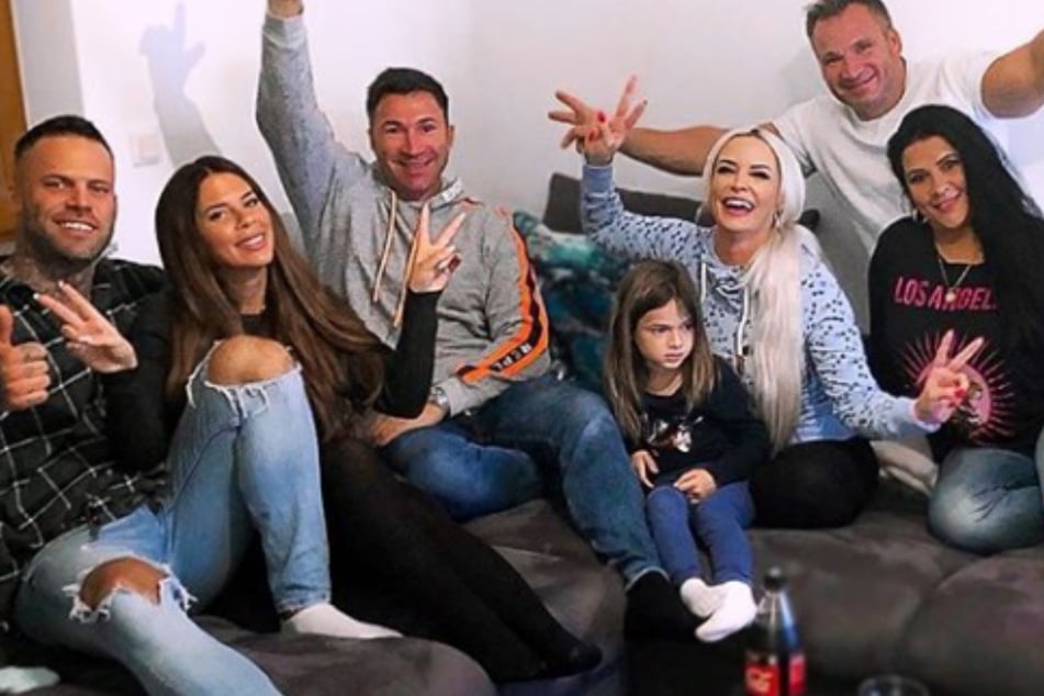 Nach Aus bei "Sommerhaus der Stars": Iris Klein feiert mit ihrer Familie, Fans trösten sie