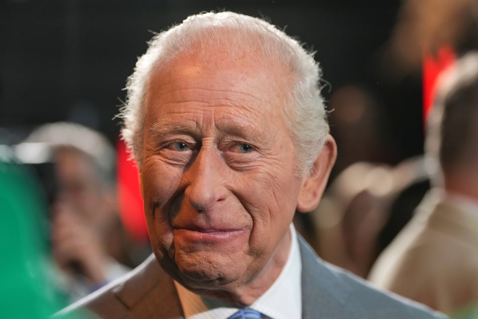 König Charles (77) freut sich auf den Besuch seines Sohnes.