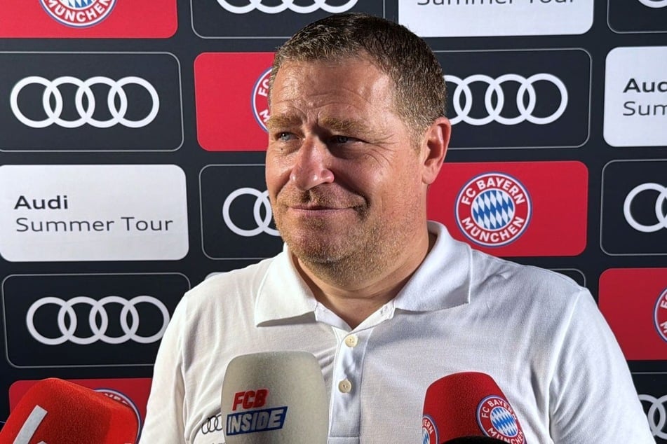 Sportvorstand Max Eberl (52) bleibt dem FC Bayern weiter treu.