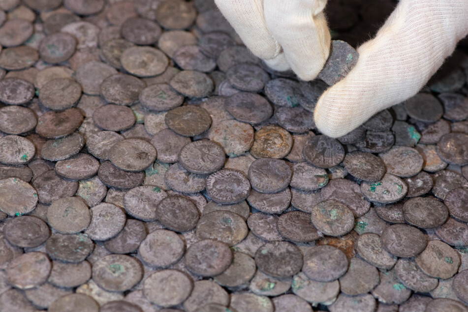 Bei dem Augsburger Silberschatz handelt es sich um den größten römischen Fund, der je auf bayerischem Gebiet gefunden wurde.