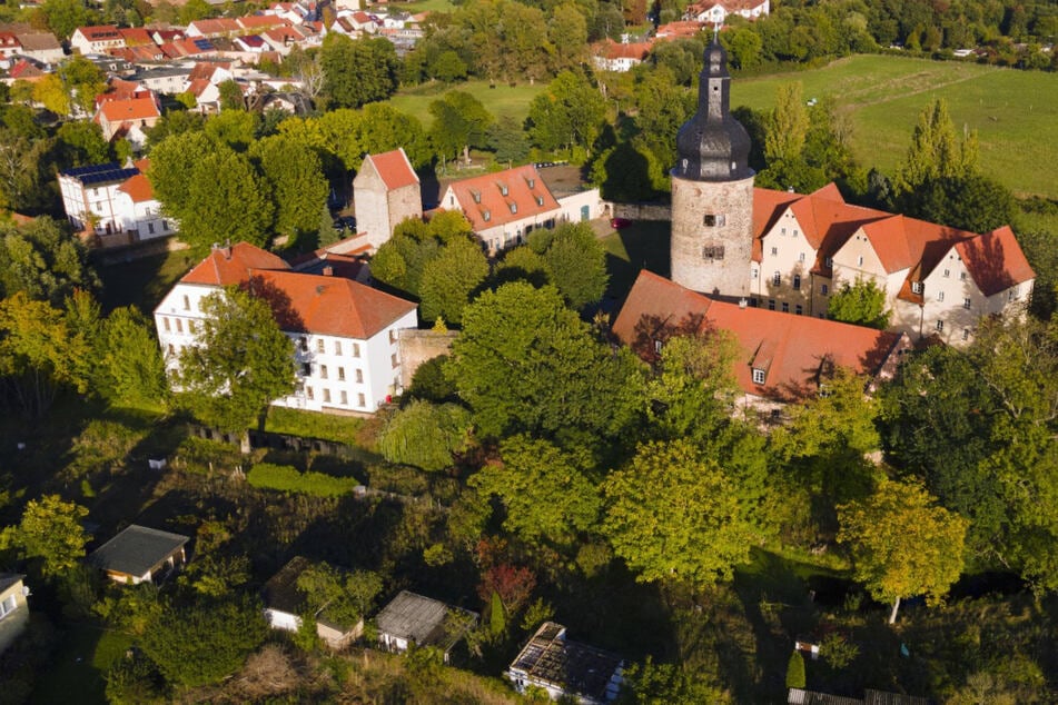 Teurer Spaß? Kleinstadt in Sachsen-Anhalt verkauft ihr Wahrzeichen!