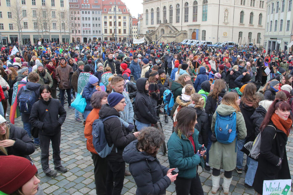 Dresden: "Fridays for Future" protestiert in Dresden: "Wir streiken, bis ihr handelt"