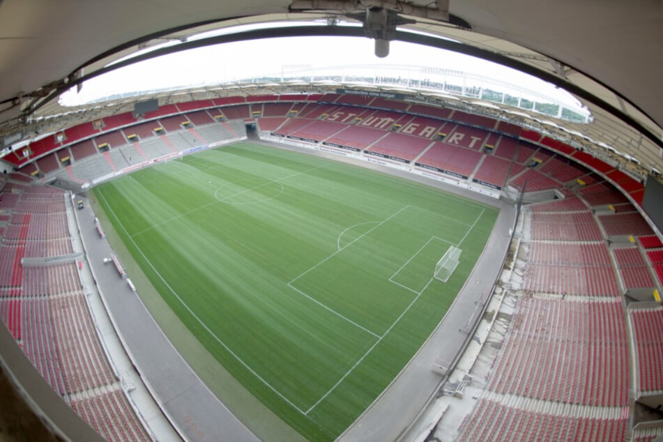 Die leere Mercedes-Benz Arena.