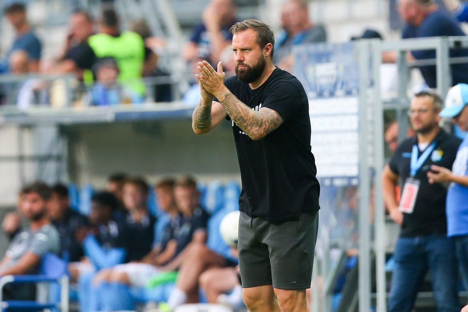 Aachens neuer Trainer Heiner Backhaus (41) stand bis September 2023 an der Seitenlinie des BFC Dynamo - und dem Chemnitzer mit Kilian Pagliuca gegenüber.