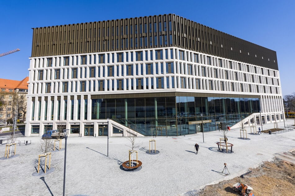 In sieben Tagen eröffnet das neue Verwaltungszentrum - genannt Stadtforum - am Ferdinandplatz.