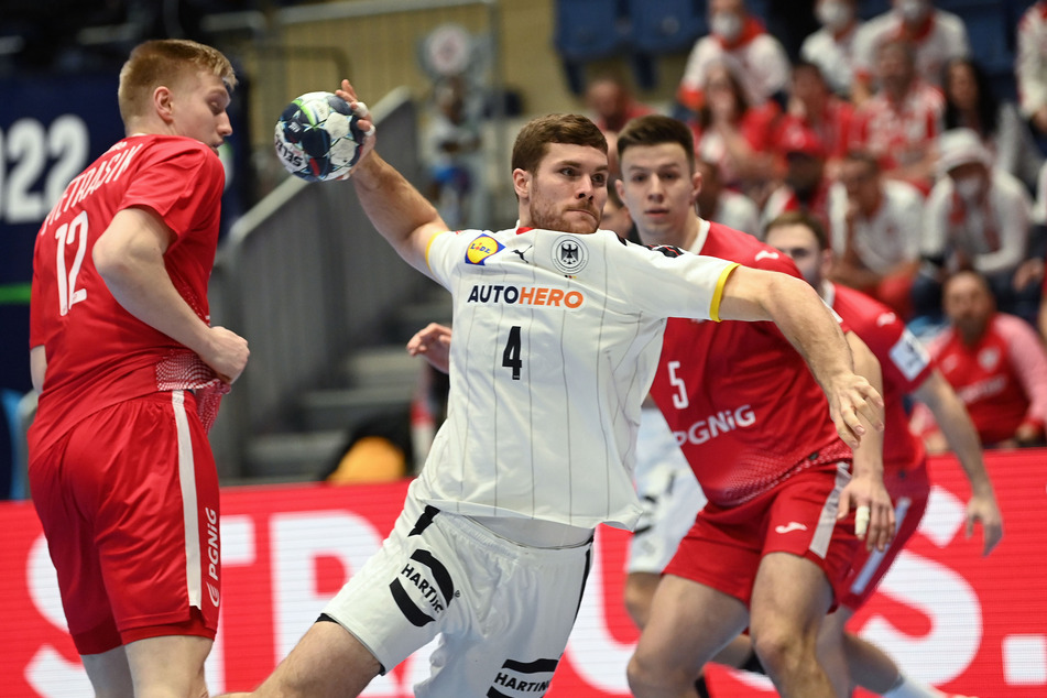 Kreisläufer Johannes Golla (25) war auch beim letzten Turnier, der Handball-EM 2022, für das DHB-Team am Ball.