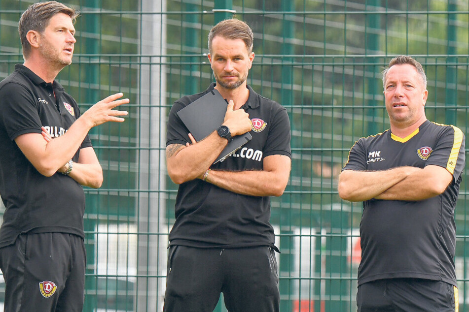 Haben eine schlagkräftige Truppe zusammengestellt: Sportgeschäftsführer Ralf Becker (l.), Chefscout Kristian Walter (M.) und Trainer Markus Kauczinski.