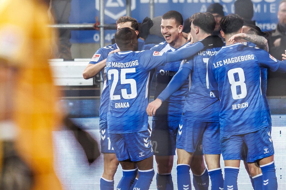 Noch ist fraglich, wer neben Mateusz Zukowski (24) und Baris Atik (31) in der Offensive spielen wird.