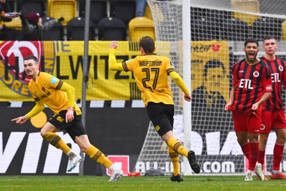 Dennis Borkowski (l.)erzielte den 1:1-Ausgleich für Dynamo.