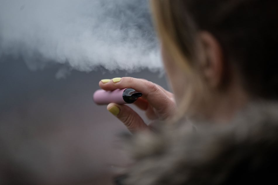 Vapes gelten in Deutschland als illegal, wenn sie gegen Vorschriften des Tabakerzeugnisgesetzes oder der Tabakerzeugnisverordnung verstoßen. (Symbolfoto)