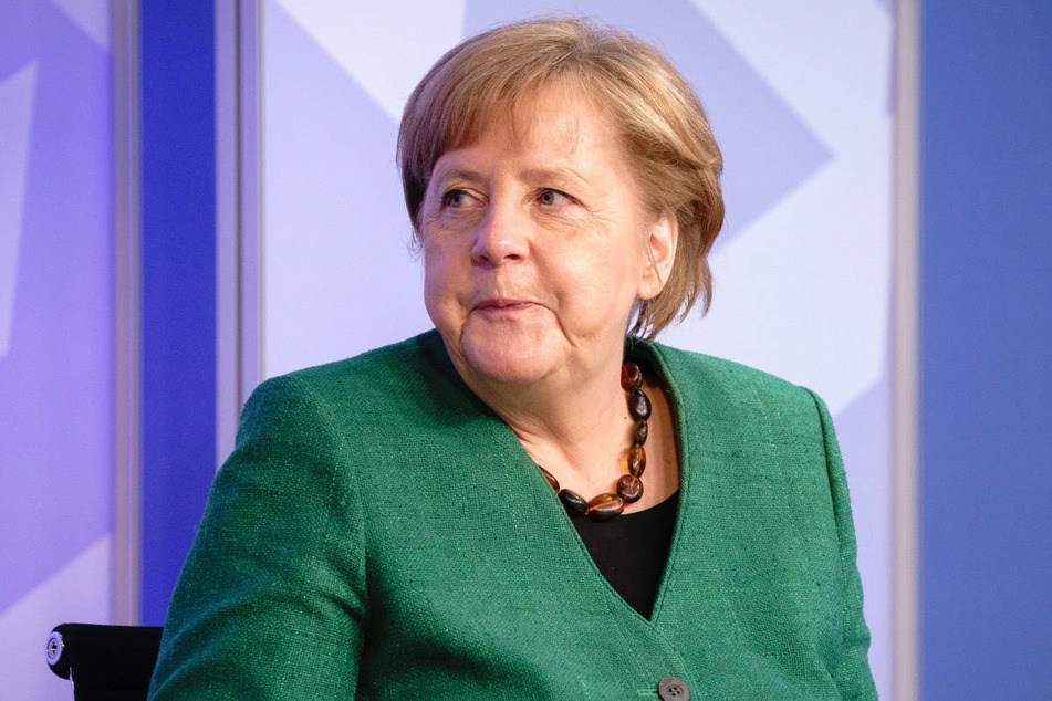 Angela Merkel (66, CDU) bei der digitalen Dialogreihe "Die Bundeskanzlerin im Gespräch". Am Donnerstag wurde ein 40-jähriger Berliner nach Facebook-Hetze gegen die Bundeskanzlerin zu einer Bewährungsstrafe verurteilt.
