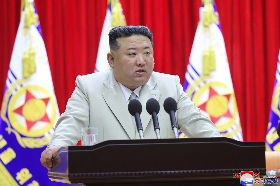 North Korea's Kim Jong-un blasts US and warns of nuclear war risk