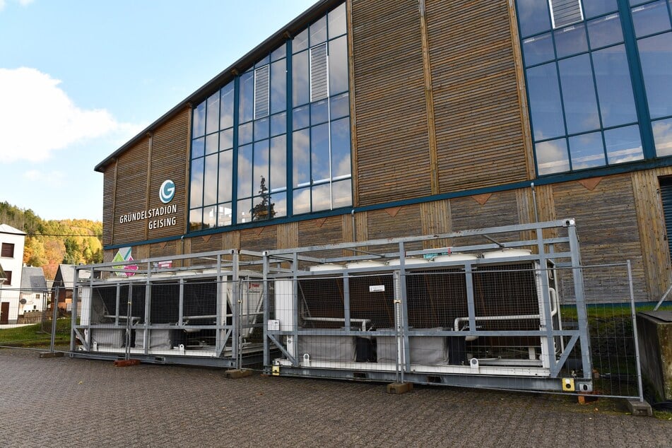 Die Eishallensaison geht bis zum 22. Februar 2026.