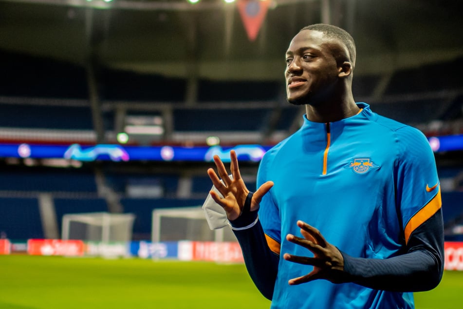 Einem Medienbericht zufolge arbeitet Manchester United an einer Übernahme von RB Leipzigs Ibrahima Konaté (21).