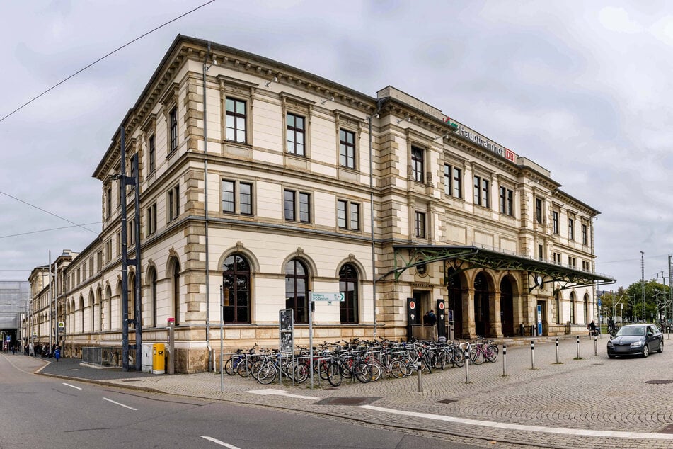 Die beiden mutmaßlichen Dealer wurden im Chemnitzer Hauptbahnhof festgenommen. (Symbolbild)