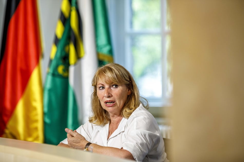 Sachsens Gesundheitsministerin Petra Köpping (63, SPD)