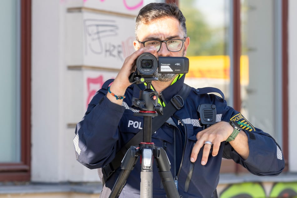 An der Kreuzung dokumentierte die Polizei Verstöße mit der Kamera.
