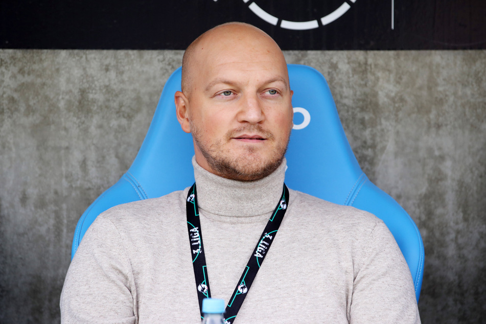 Die Trainer-Problematik hat für CFC-Sportdirektor Armin Causevic oberste Priorität.