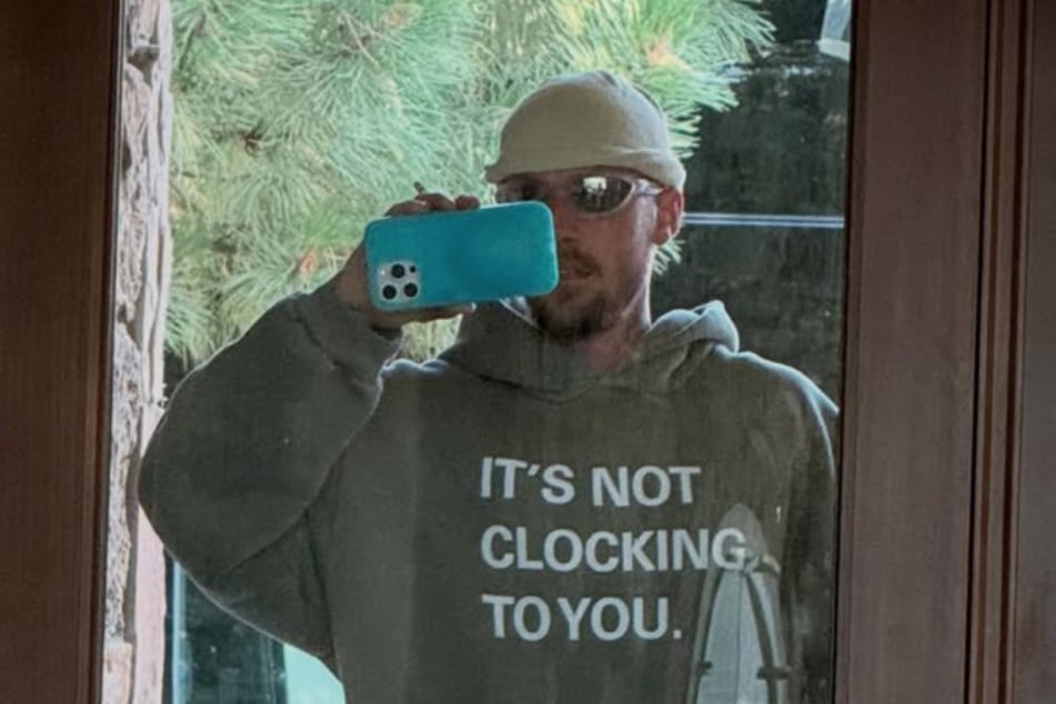 Justin Bieber took his viral crash out and turned it into a fashion statement.