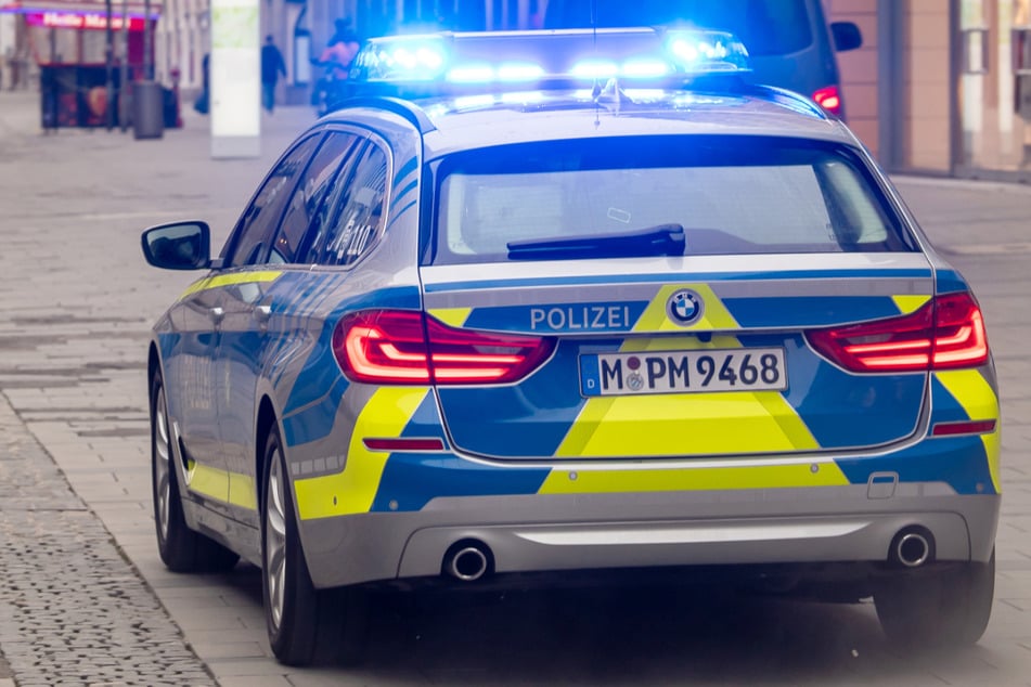 München: Mann mit Kopfverletzungen gefunden: 36-Jähriger liegt im Koma, Polizei steht vor Rätsel