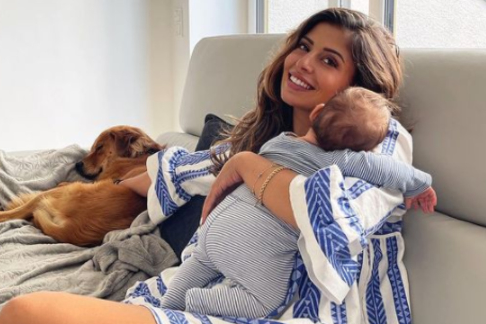 Eva Benetatou (29) hat seit der Geburt etwa 14 Kilogramm Körpergewicht verloren. Allerdings wog auch der kleine George 3,5 Kilogramm.