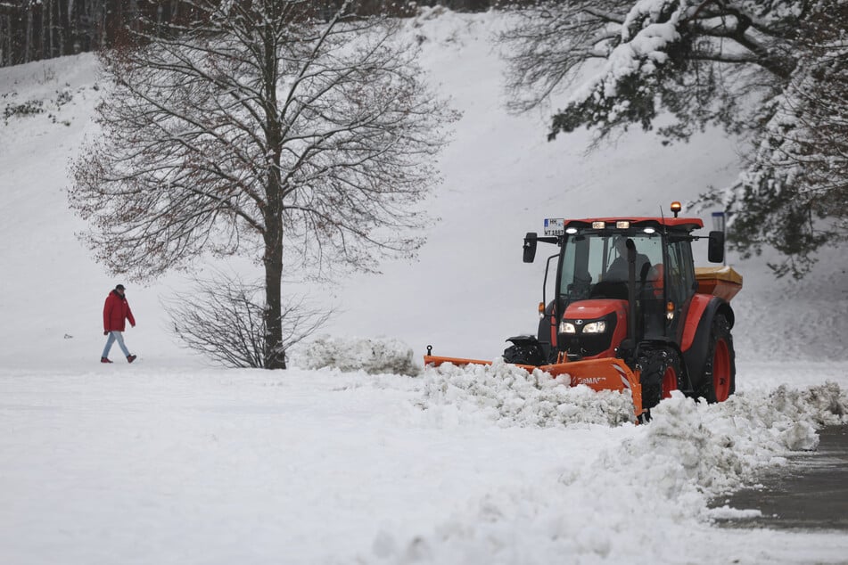 Hamburg: Schneechaos im Norden spitzt sich zu: Diese Schulen bleiben am Freitag dicht