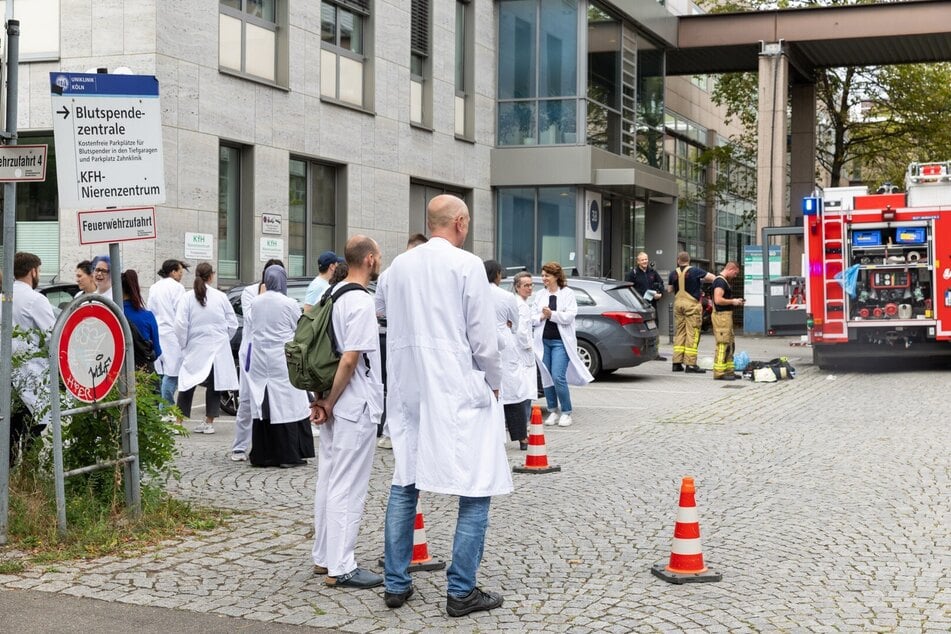 Insgesamt 50 Personen mussten das Gebäude vorsorglich verlassen.