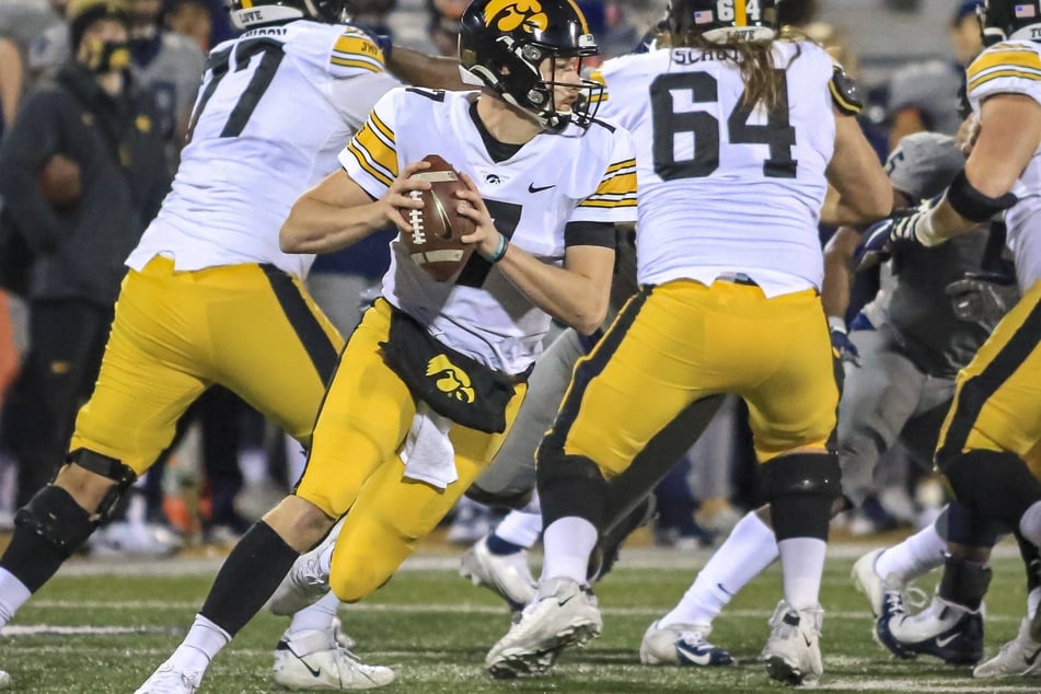 Hawkeyes quarterback Spencer Petras threw for a touchdown in Iowa's win over Iowa State on Saturday.