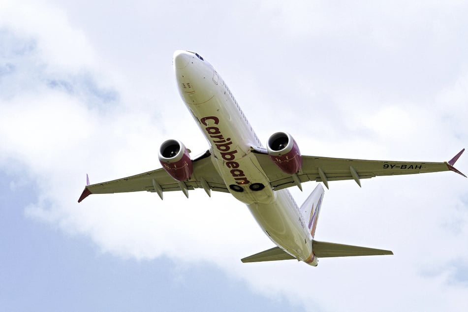 NYC air traffic controller gives creative name suggestion after baby born in mid-air