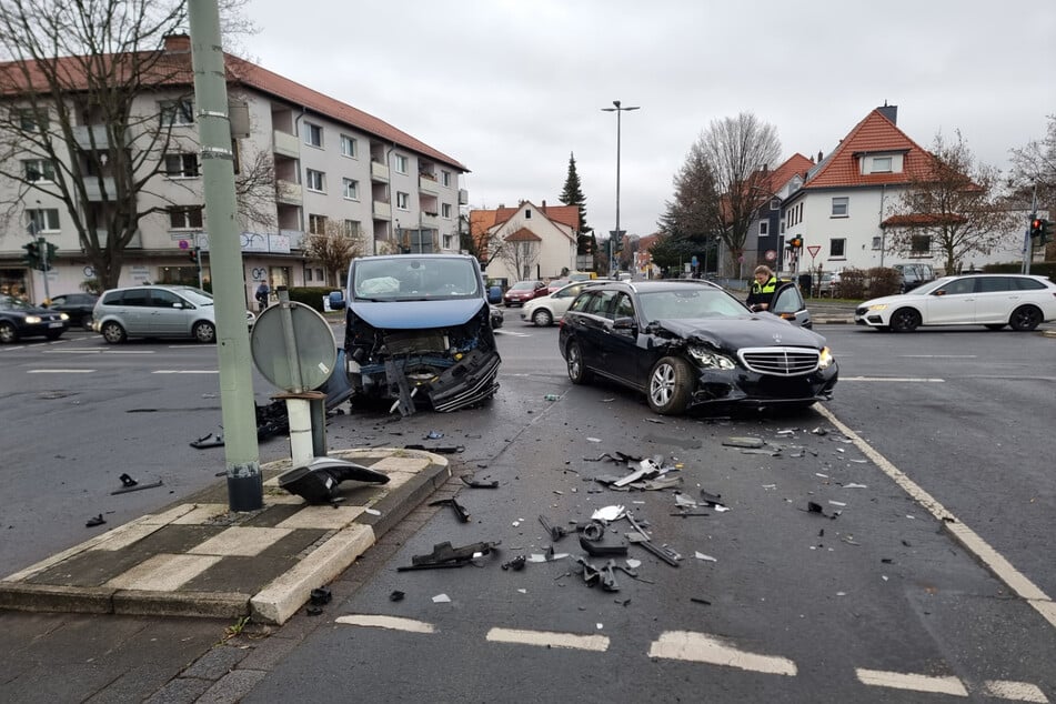 Zwischenzeitlich kam es zu Verkehrsbehinderungen.