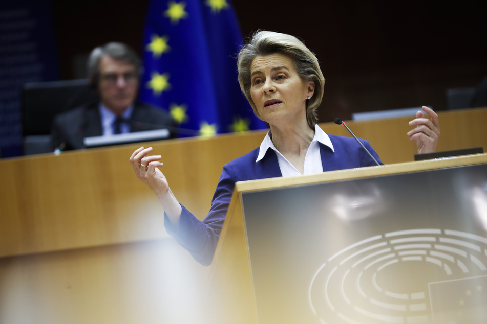 Laut EU-Kommissionspräsidentin Ursula von der Leyen wird es im zweiten Quartal 2021 deutlich mehr Impfdosen für Europa geben.