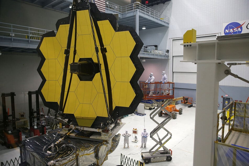Engineers and technicians assemble the James Webb Space Telescope November 2, 2016 at NASA's Goddard Space Flight Center in Greenbelt, Maryland.