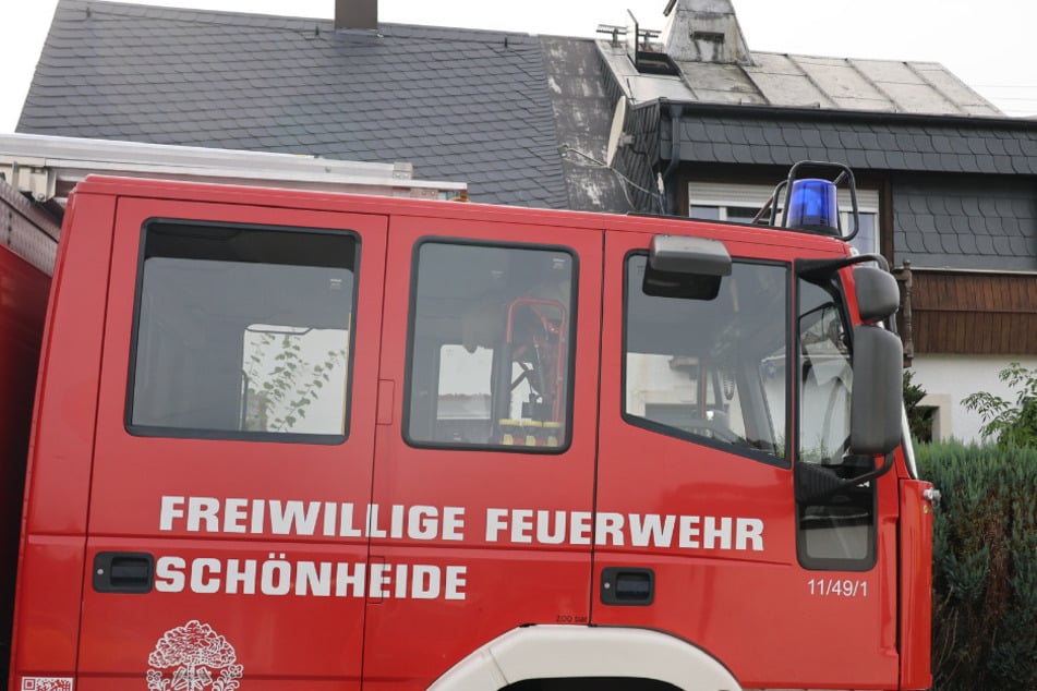 Feueralarm im Erzgebirge: Stromverteilerkasten gerät in Brand