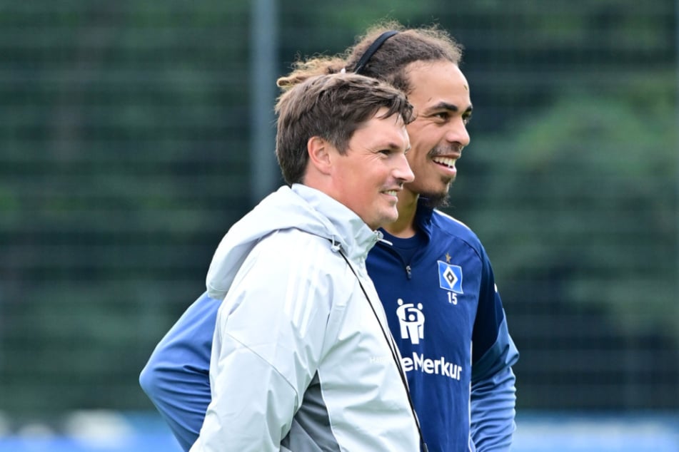 HSV-Coach Merlin Polzin (34, l.) und sein Kapitän. Doch ist Yussuf Poulsen (31) die richtige Wahl?